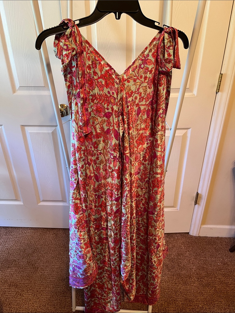India Boutique Red Floral Maxi Dress with Cream Detail PTP 19” L44” W/ Pockets